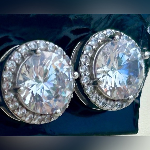 Round Crystal Halo CZ Faux Diamond Silver Earrings Affordable Luxury Earrings - Picture 8 of 11